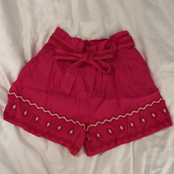 NWT LOFT High waisted paper bag festive pink shorts size XS - Picture 2 of 3